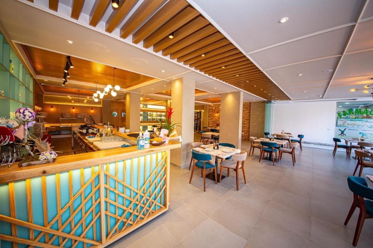 Hotel Vila Mare Durrës Exteriör bild