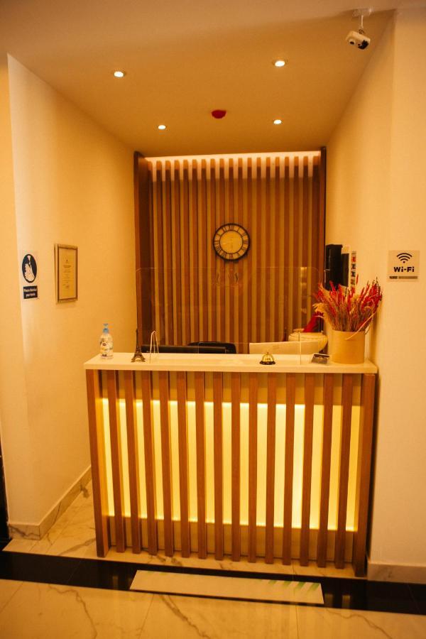 Hotel Vila Mare Durrës Exteriör bild